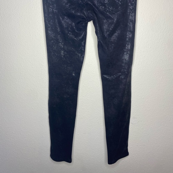 Level 99 black reptile print slight shine pant - Picture 8 of 10